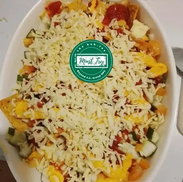 Cheesy Nachos